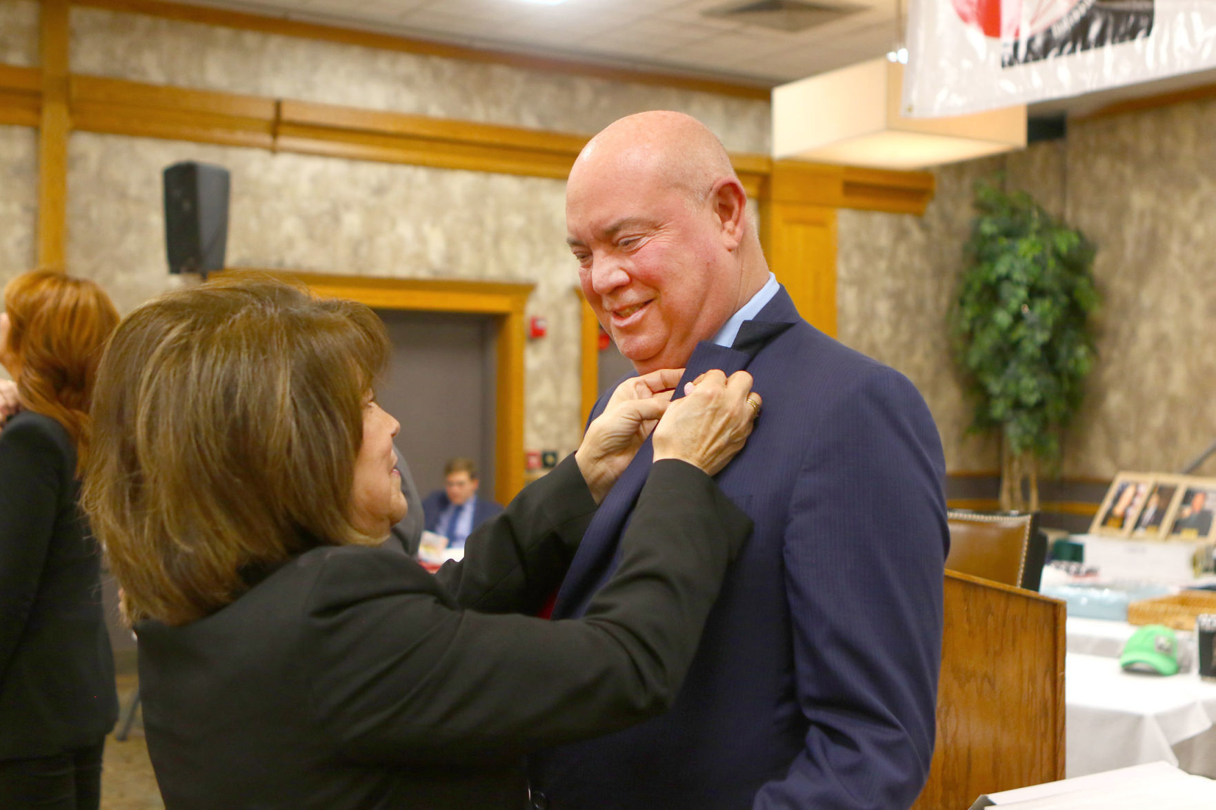Vicky Ginder pinning Mike Jones